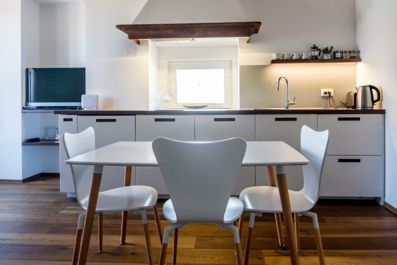 Apartment Festina Lente Rovinj Exterior photo
